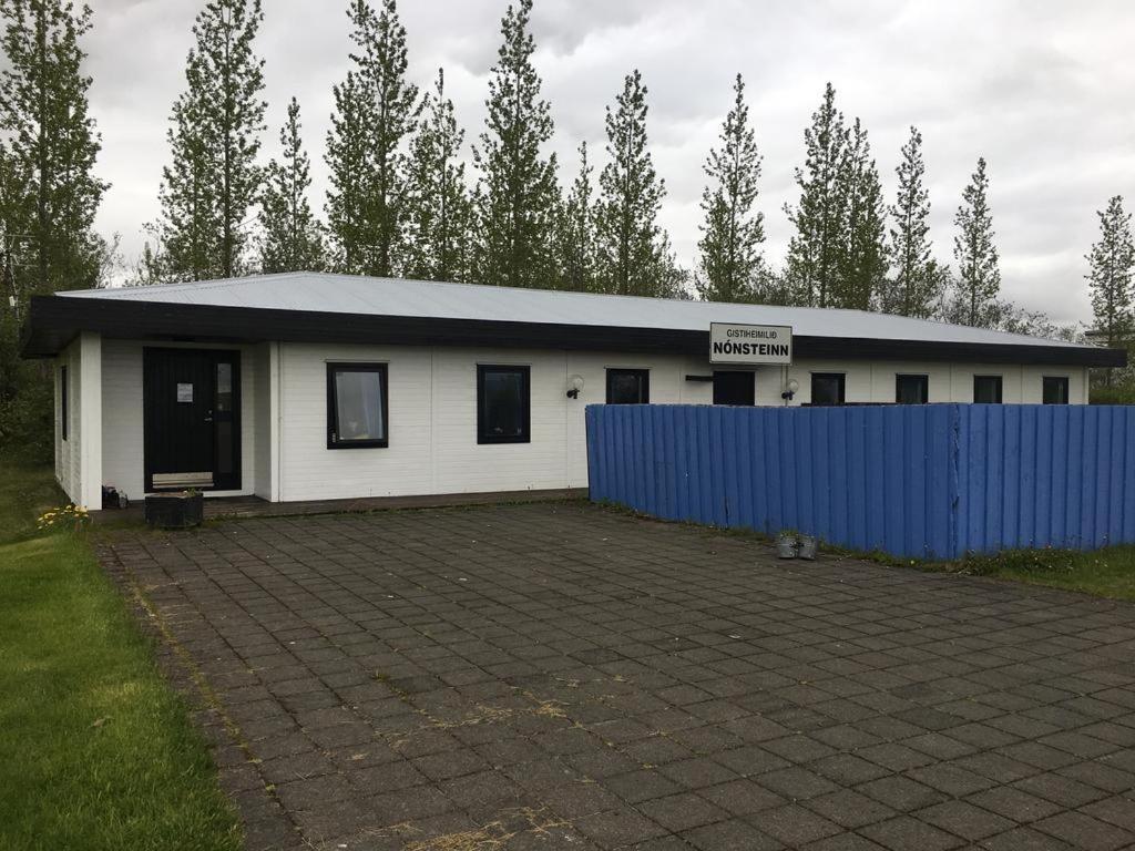 Nonsteinn Guesthouse Árnes Eksteriør billede